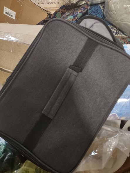 $8 SUNDAY $8
AT YOUR ANDERSON BARGAIN BINS LOCATED AT 1735 W 53RD ST BLDG 2
OPEN FROM 12 TO 5
LOTS OF GREAT DEALS! ALL ITEMS ARE JUST $8
INCLUDING BEDDING AND ITEMS IN CASES! GOVEE LIGHTS ARE HALF OFF! ITEMS ON SHELVES AND UNDER BINS.....$50 OR LESS ARE $10.....ITEMS OVER $50 ARE HALF OFF!
PALLETS THAT WERE $250 ARE NOW $100
@topfans
@followers
@commenters
@highlight
@everyone
#sales #rugs #bedding #tools #toys #petitems
#clothing #shoes
#beauty