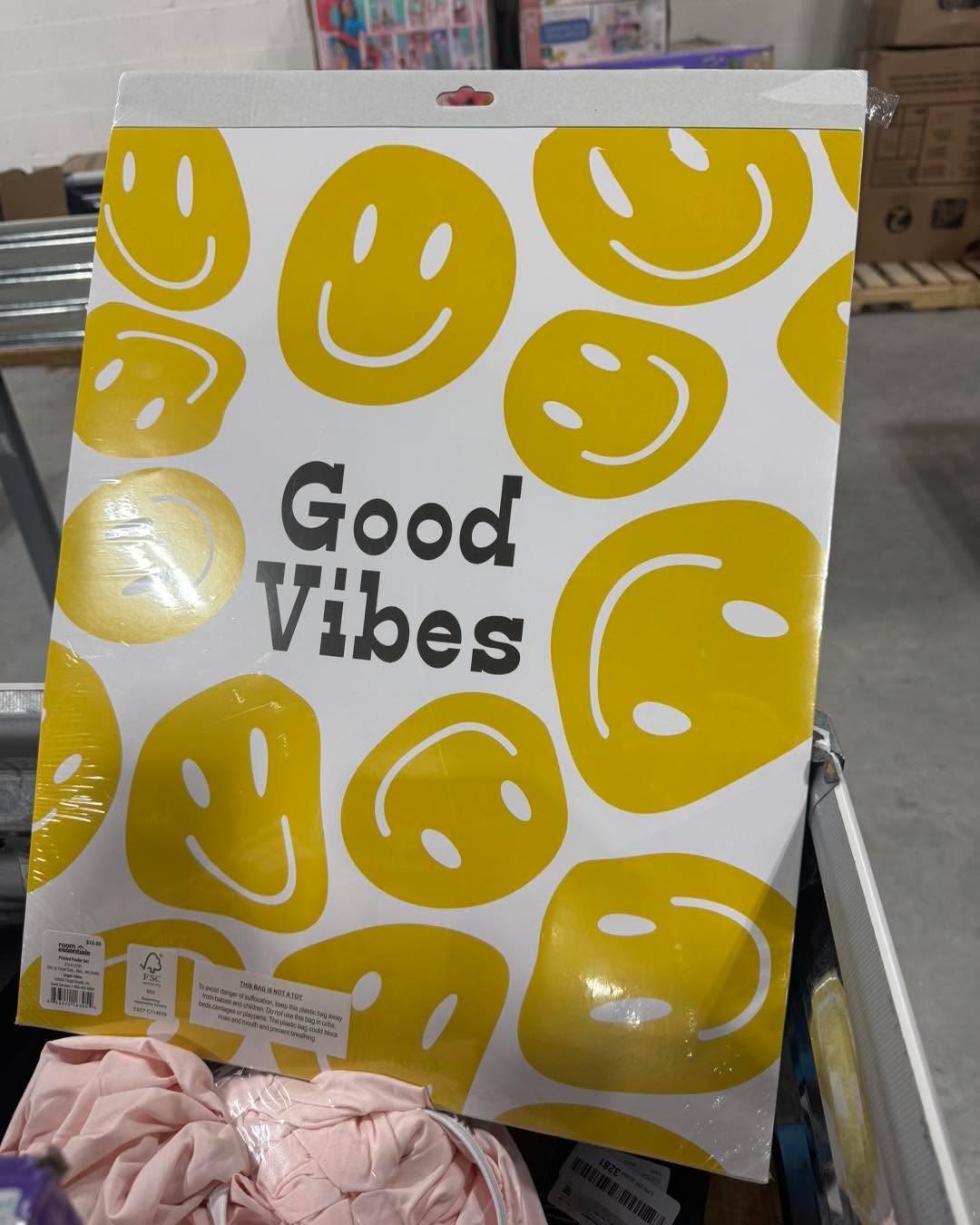 Bins are $6 today! We’re open till 6 pm✨