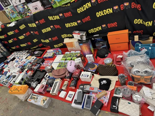 🔥 THIS FRIDAY 03-13-2026 $8 Only Per item 🔥
📍220 W Rand Road Arlington heights il📍
Doors open 9AM-8pm
$8 Fridays
$6 Saturdays
$4 Sundays
$3 Mondays
$2 Tuesdays
$1 Wednesdays