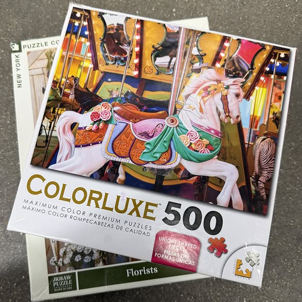 Your weekend vibe: snacks, music and a puzzle that makes you forget time.
Your next challenge is at Goodwill.
Find a store and donation center near you: https://bit.ly/40TVKbi
#OnlyAtGoodwill #ThriftFinds