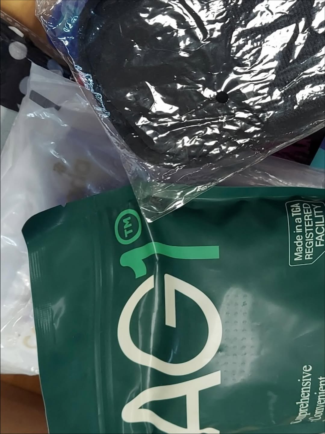 When your $2 bin dive turns into a $99 AG1 score.  #greatfinds #onlydeals #onlydealsrichardson #binstorefinds