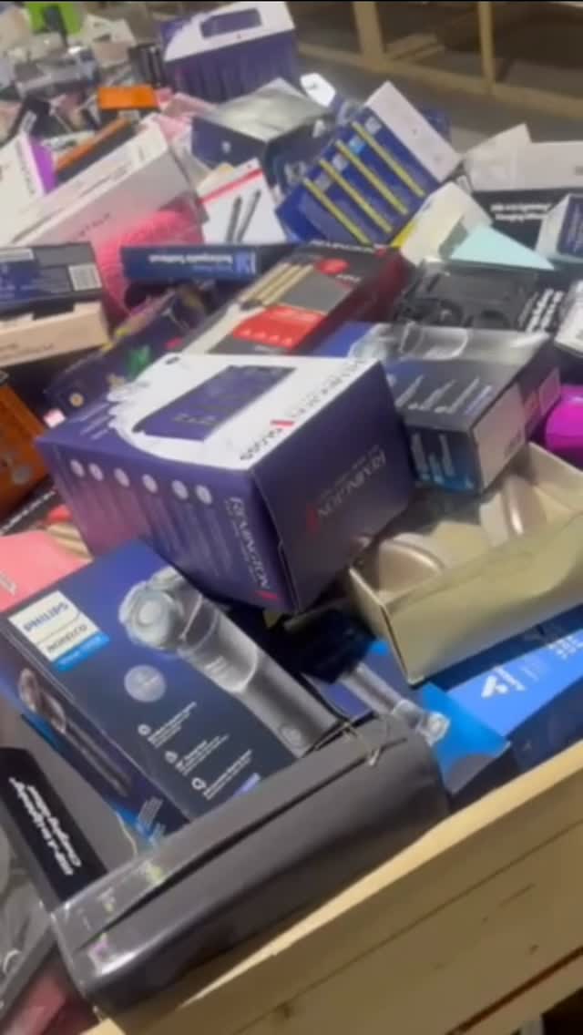 🚨🔥 FRIDAY MEGA RESTOCK IS HERE! 🔥🚨

Tomorrow Friday May 8, 2026 EVERYTHING IN THE BINS WILL BE JUST $12!!! 🛒💥

The bins are FULLY LOADED with tons of new inventory and amazing finds! 👀
You never know what treasures you’ll find for only $12! 😱

✨ Electronics
✨ Home goods
✨ Toys
✨ Tools
✨ Decor
✨ Clothing & more!

Doors open at 10AM ⏰
Come early for the BEST picks because the good stuff goes FAST! 🏃🏽‍♀️💨

📍J&J Primo Deals
71 Fuller Road
Albany, NY 12205

🔥 Bin loaded to the TOP
🔥 Massive deals
🔥 Premium Friday shopping

Tag your shopping buddy & don’t miss out! 🛍️🎉#albanyny #primodeals #binstore #binstorefinds #lathamny