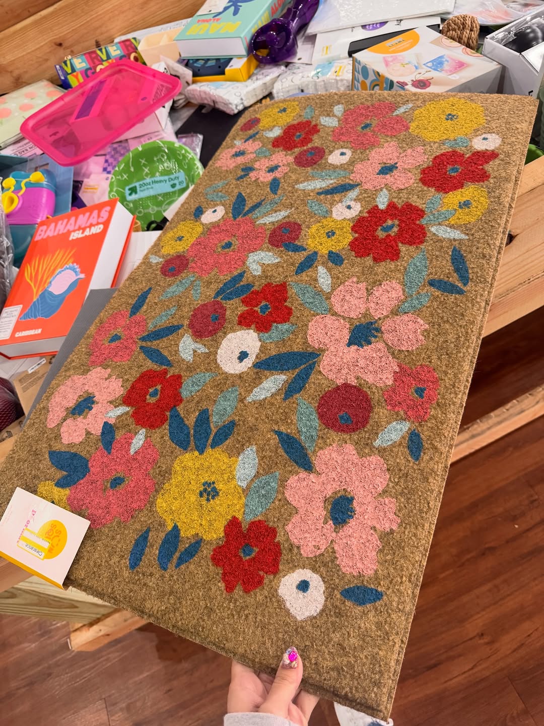 ✨ Lunes de $4 ✨

Todo lo que encuentres en las mesas hoy está a solo $4 🧡

Hay productos súper cute:
eléctricos, juguetes, accesorios y muchas sorpresas más.

Cada semana llega mercancía diferente, así que nunca sabes qué tesoro vas a encontrar 👀

🕙 10am – 7pm
🌴RGV Discount Depot 
📍 1306 E. Elizabeth St. Brownsville, TX
¡Ven temprano para encontrar lo mejor! 🛍️