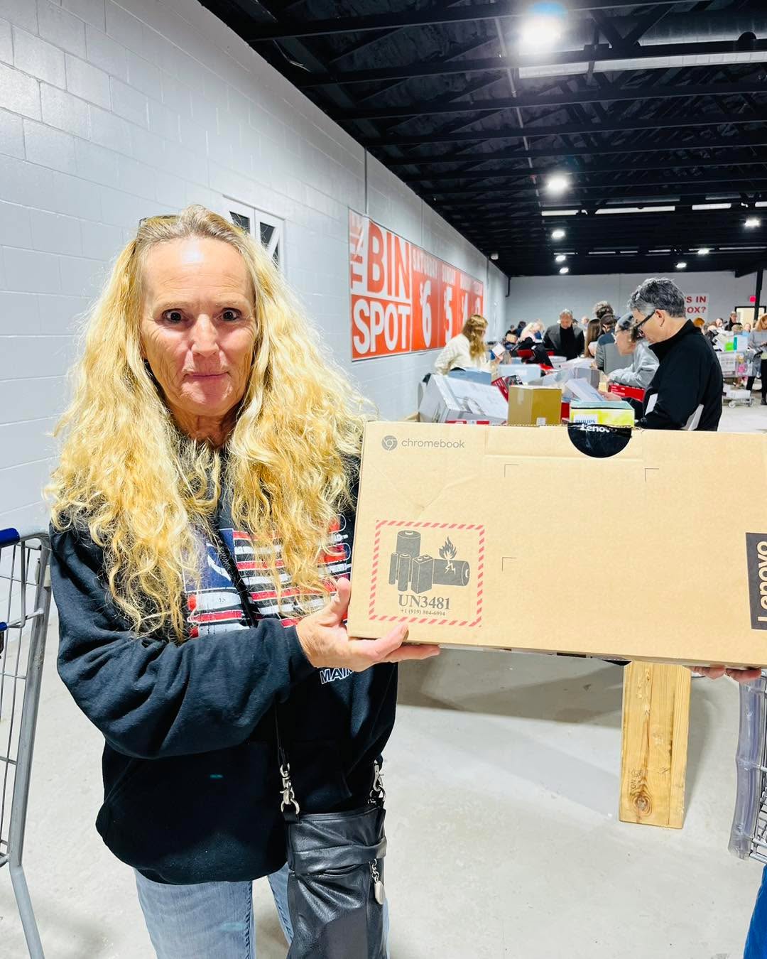 Congrats to Rhonda Anderson for winning our in store giveaway today!! 🥳