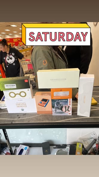 😱 WOW! Look at what our customers found for only $6 here at Treasure Hunt Deals Rockford! 
 
‼️Come join the $6 Saturday fun! 👀

⏰ Doors open from 9AM - 7PM

🔥 Nonstop restock! 

📍6669 E STATE ST. ROCKFORD 61108