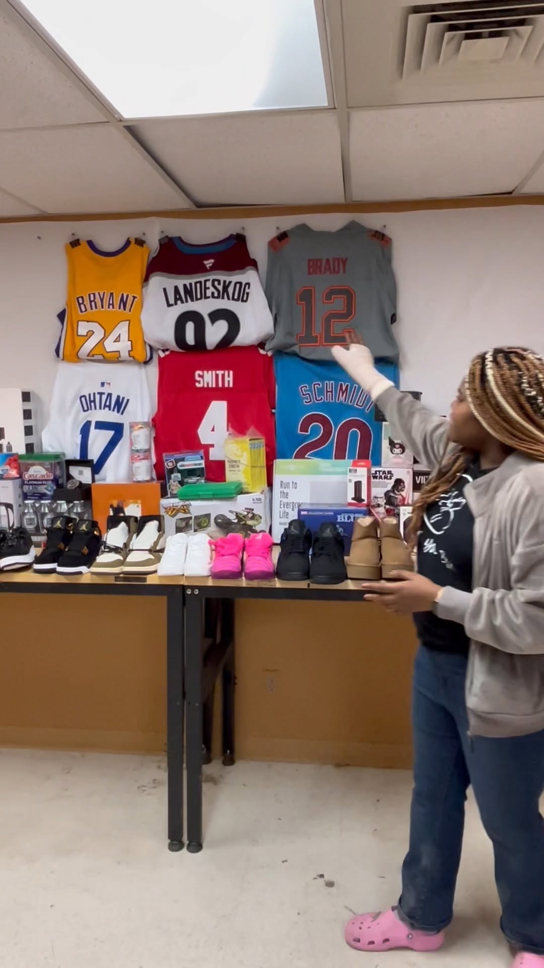 Sneak peek time! 👀 This week’s $10 Friday restock is packed with awesome finds you won’t want to miss. Doors open tomorrow at 8am! 🛒🔥 

Address📍
6020 Sawmill Road Dublin, OH 43017

Daily Prices + Hours 💸
Friday $10: 8am-8pm
Saturday $7: 9am-8pm
Sunday $5: 9am-7pm
Monday $3: 9am-8pm
Tuesday $2: 9am-8pm
Wednesday $1: 9am-8pm
Thursday $0.25: 9am- 4pm